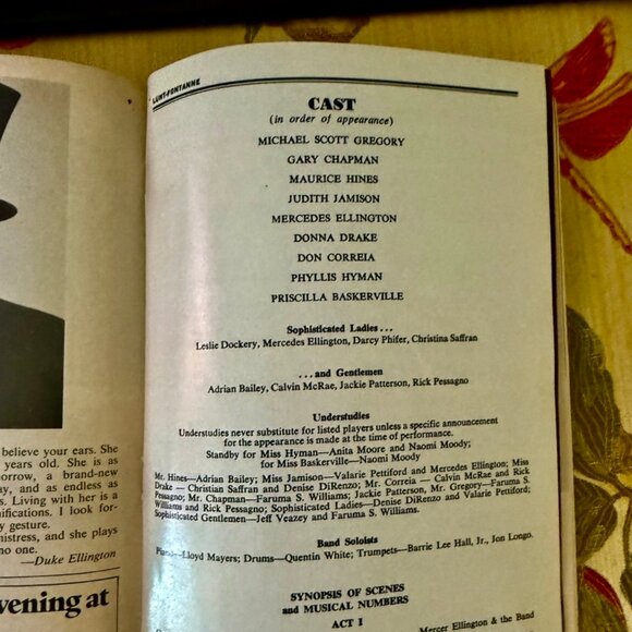 Sophisticated Ladies Musical Theater Broadway Framed Poster & Original Playbill - Picture 4 of 5